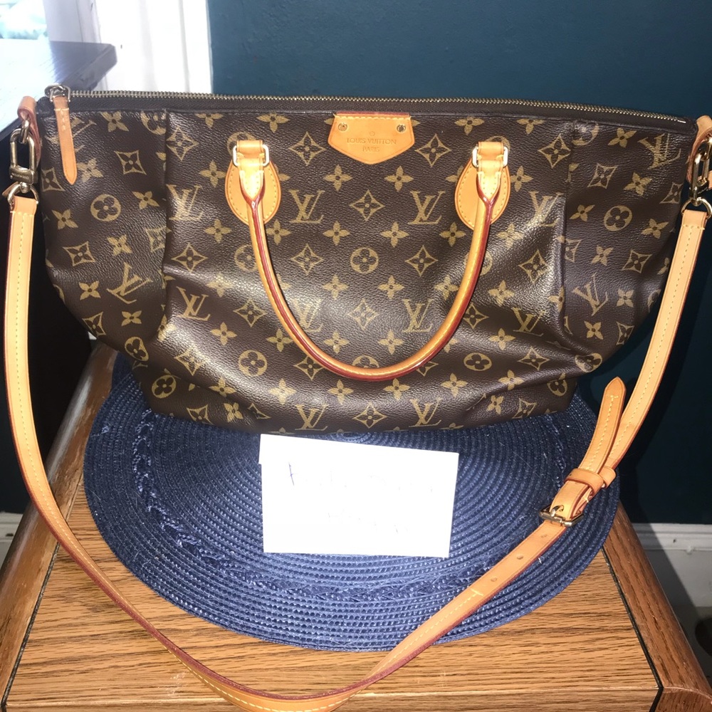 Turenne MM 🦄SOLD🦄